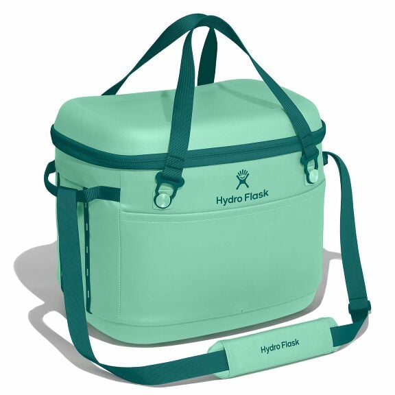 carryouttm-soft-cooler-30-l-m0 cpco344-carryout-cooler-30l-mermaid-green-angled_1.jpg