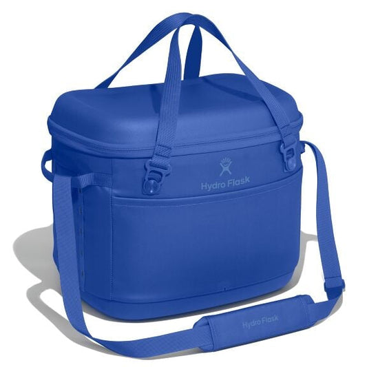 carryouttm-soft-cooler-30-l-m0 cpco382_carryout_cooler_30l_capri_blue_angled_1.jpg