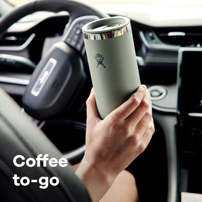 20-oz-coffee-cup-u3 f25_new-colors_pdp-carousel-1_tailgate_16ozcoffeecup_lifestyle_5.jpg
