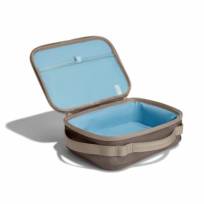 5-l-carry-outtm-lunch-box-t0 lbox217_5lcarryoutlunchbox_sandpiper_angled.jpg