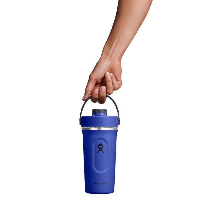 24-oz-insulated-shaker-bottle-b1 mxc24382_24_oz_insulated_shaker_bottle_capri_blue_hb.jpg