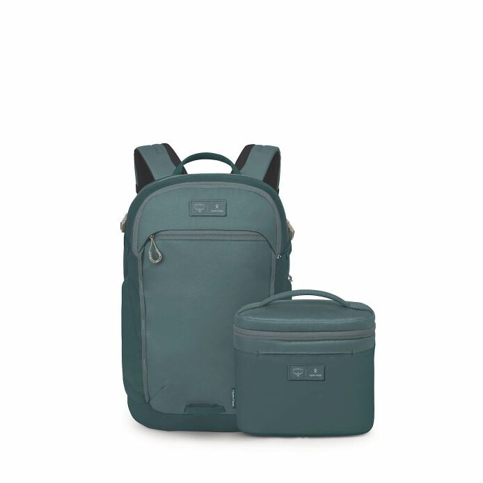 osprey-axis-x-hydro-flask-campus-essentials-bundle-m5 ospreyaxis_hydroflask5l_lunch_bag_f25_front_cascade_10007249.jpg