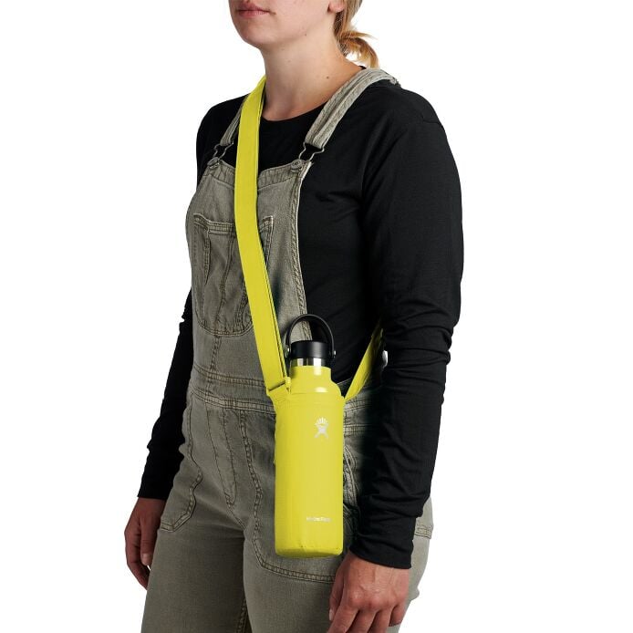 small-packable-bottle-sling-v0 pbss-s23-packable-bottle-sling-cactus-hb2-1600x1600_1_2.jpg
