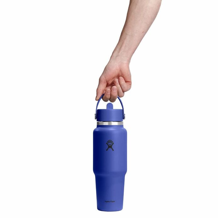 32-oz-travel-bottle-with-flex-straw-cap-g0 wt32cfs382_32oztravelbottleflexstraw_capriblue_hb.jpg